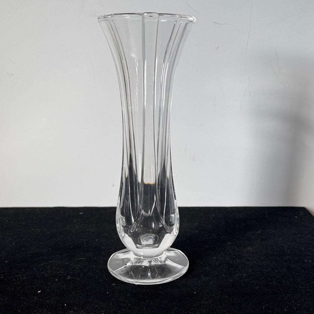 Vintage 24% Lead Marc Aurel Crystal Tulip Bud Vase Germany 7 1/2” Tall